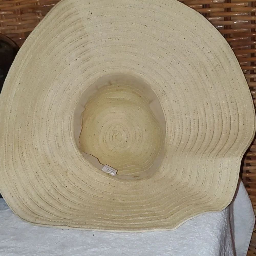 Sustainable Paper Floppy Sun Hat - Picture 6 of 6